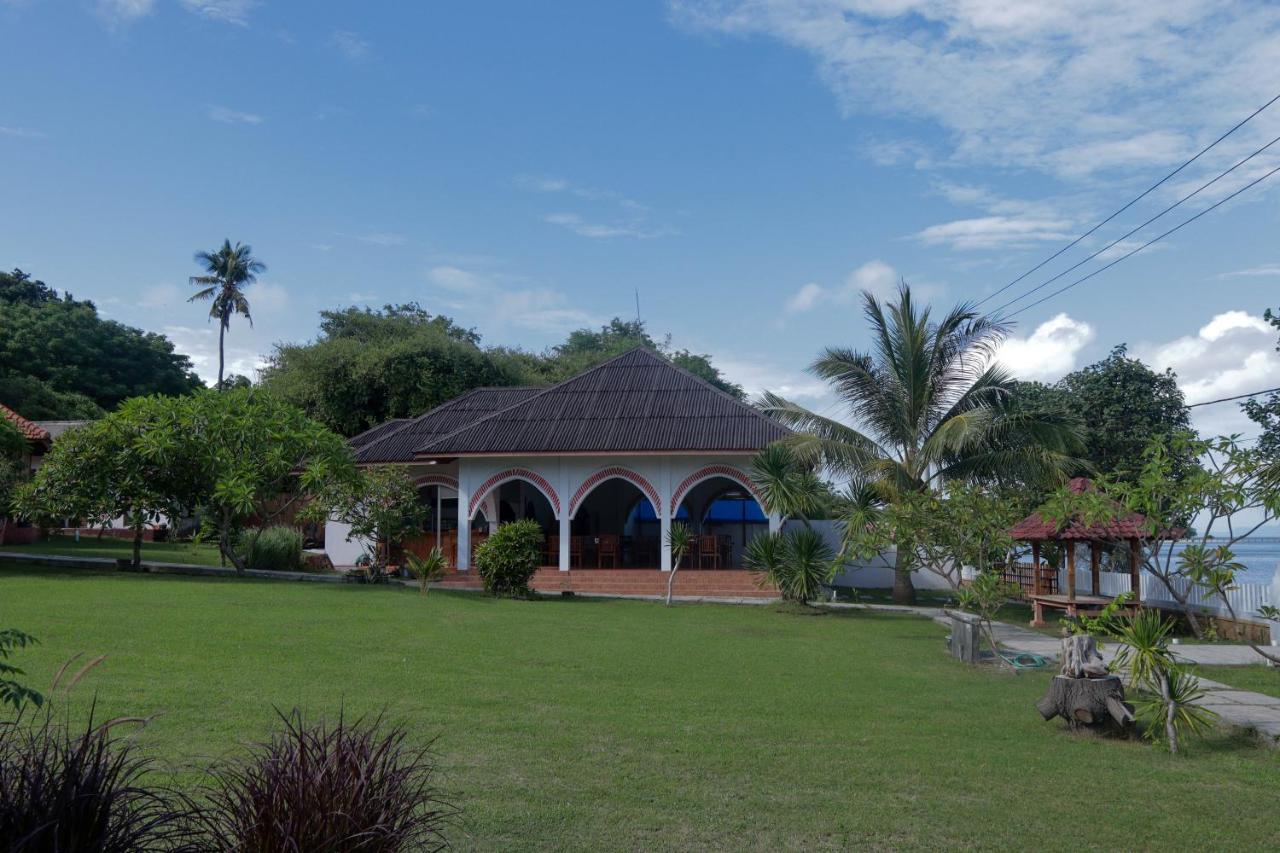 Yut'S Inn Flower Paradise Gili Gede Esterno foto