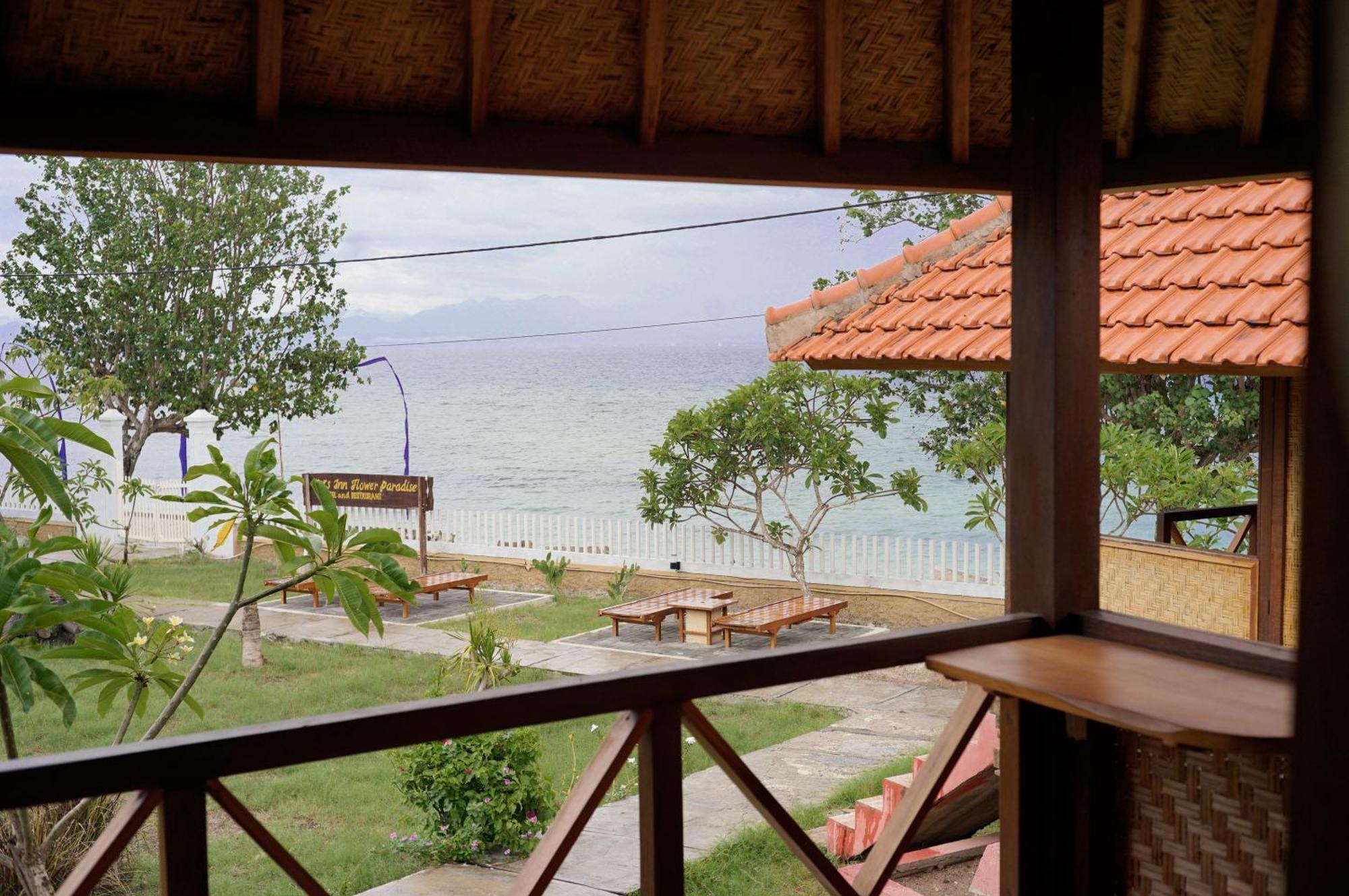 Yut'S Inn Flower Paradise Gili Gede Esterno foto